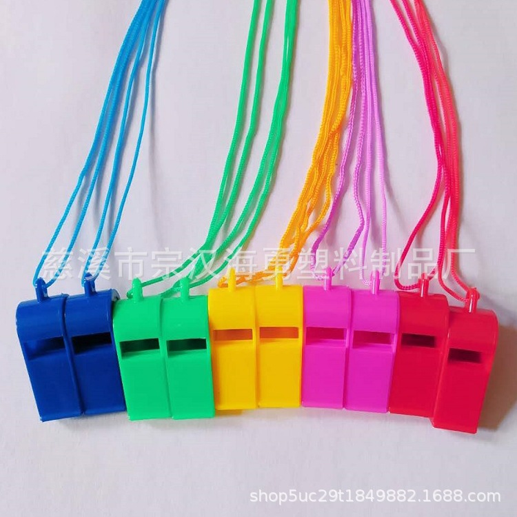 Прямые поставки экологически чистых цветных пластиковых свистков для футбольного тренинга, судейских игрушек, болельщиков, вечеринок и активного отдыха