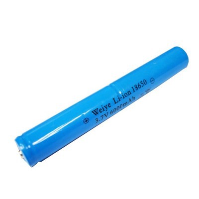 Strong light flashlight Lithium Battery Capacity 18650 parallel rechargeable battery 3.7 v1200-2200 mA charging tip