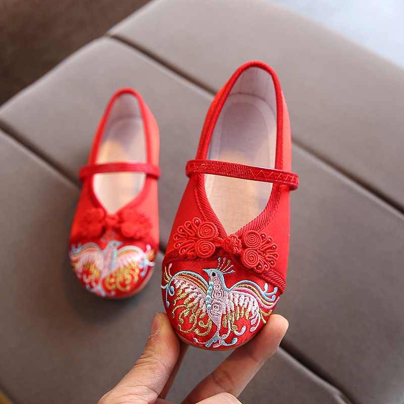 Factory direct children's embroidered shoes Hanfu shoes girls little girls costume baby old Beijing cloth shoes dance shoes