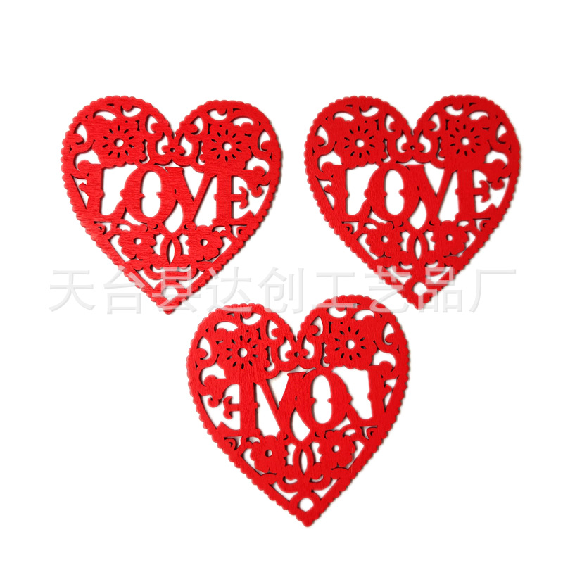 Natural Love Carved Peach Heart Pendant Wooden Wood Chips Wedding Supplies Clothing Accessories Heart Decoration Pendant