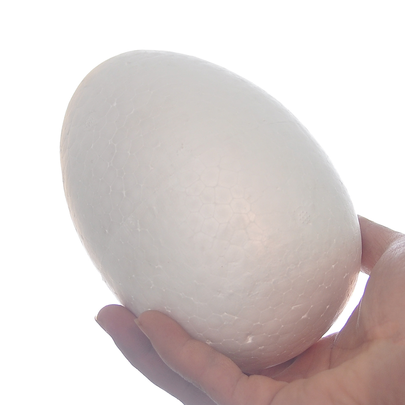 Пенопластовое яйцо