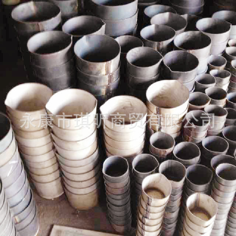 Производители продают алюминиевые ведра, ведра для литья воды с насадкой, алюминиевые ложки