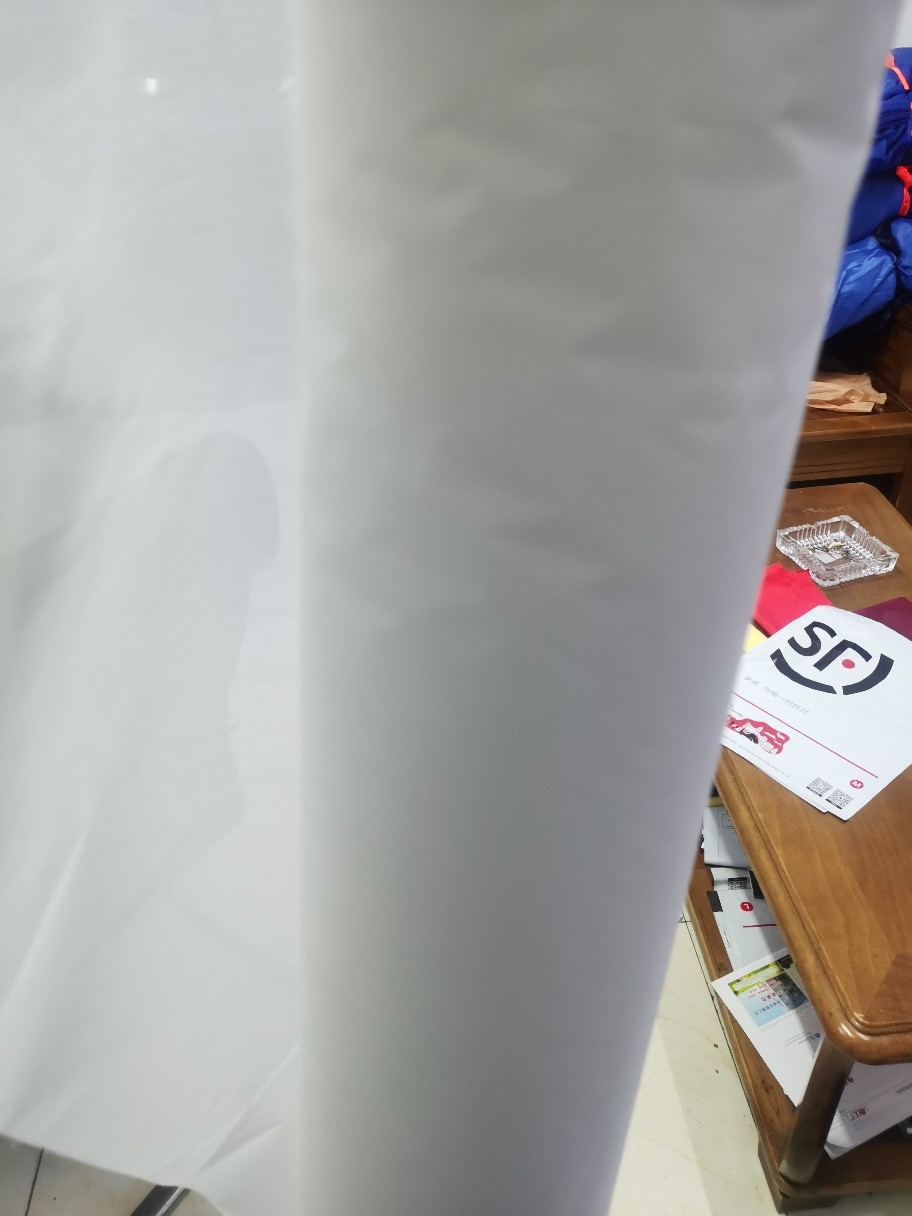 Non-woven fabric replaces Bhutto base cloth and lining cloth at an affordable price. Weight: 30-150g. Good fastness and hardness can be determined.