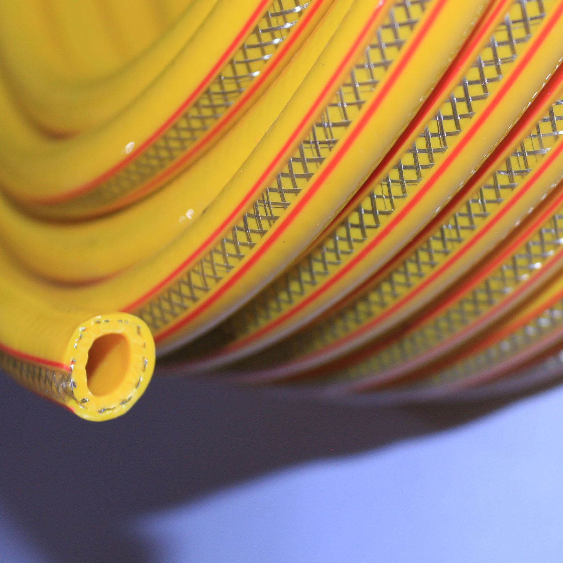 Explosion-proof gas pipe with steel wire three-layer gas pipe with steel wire gas pipe liquefied gas water heater Stove Hose