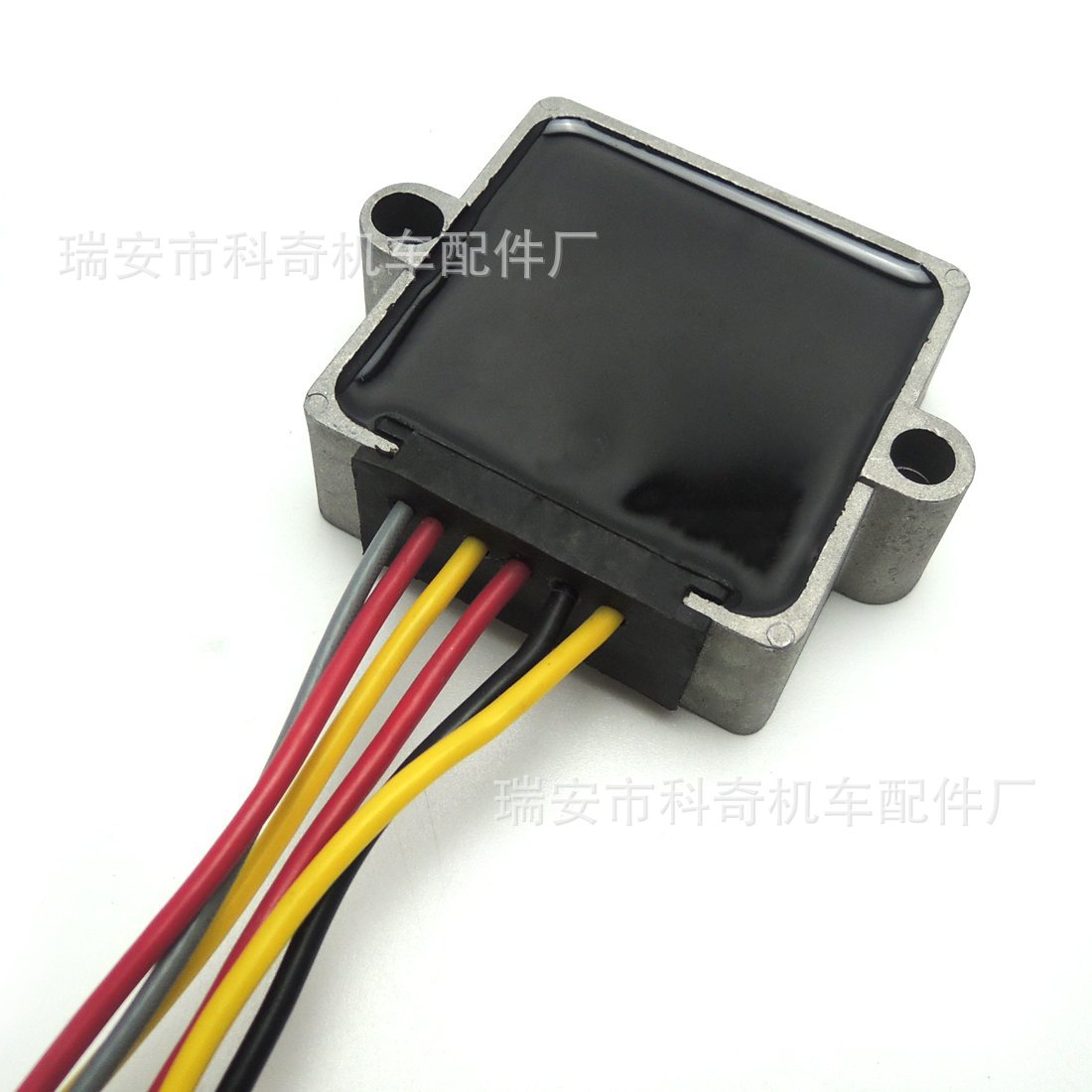 Производитель поставляет регулятор-выпрямитель для мотоциклов Mercury Mariner Outboard7