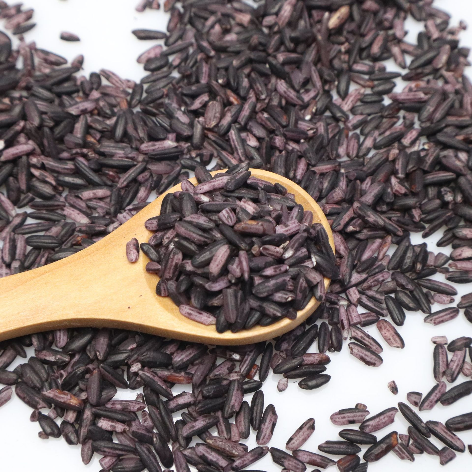 Yunnan Mojiang purple rice blood glutinous rice wrapped rice dumplings rice ball sushi purple rice dew coarse grains porridge cereals 25kg non-black