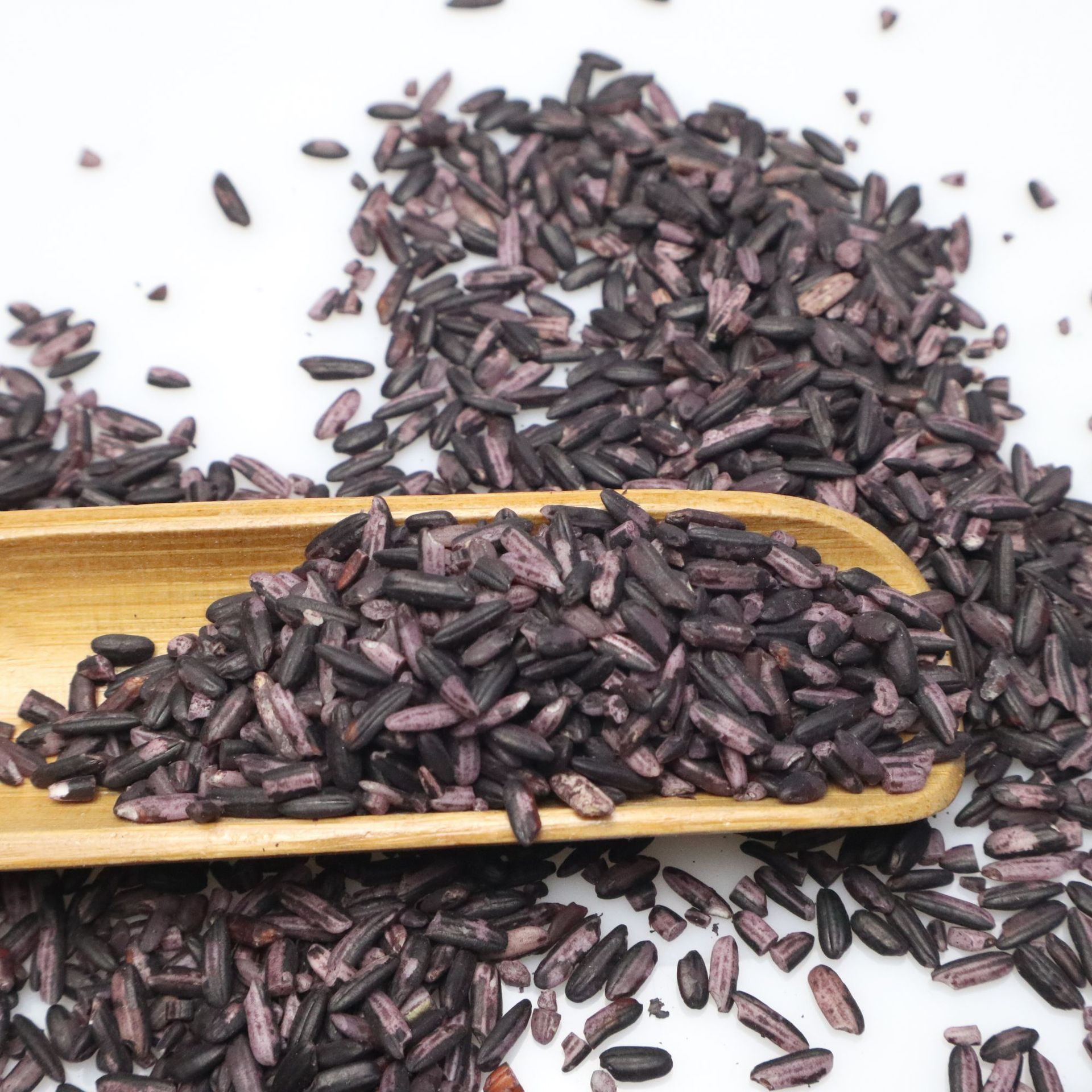 Yunnan Mojiang purple rice blood glutinous rice wrapped rice dumplings rice ball sushi purple rice dew coarse grains porridge cereals 25kg non-black