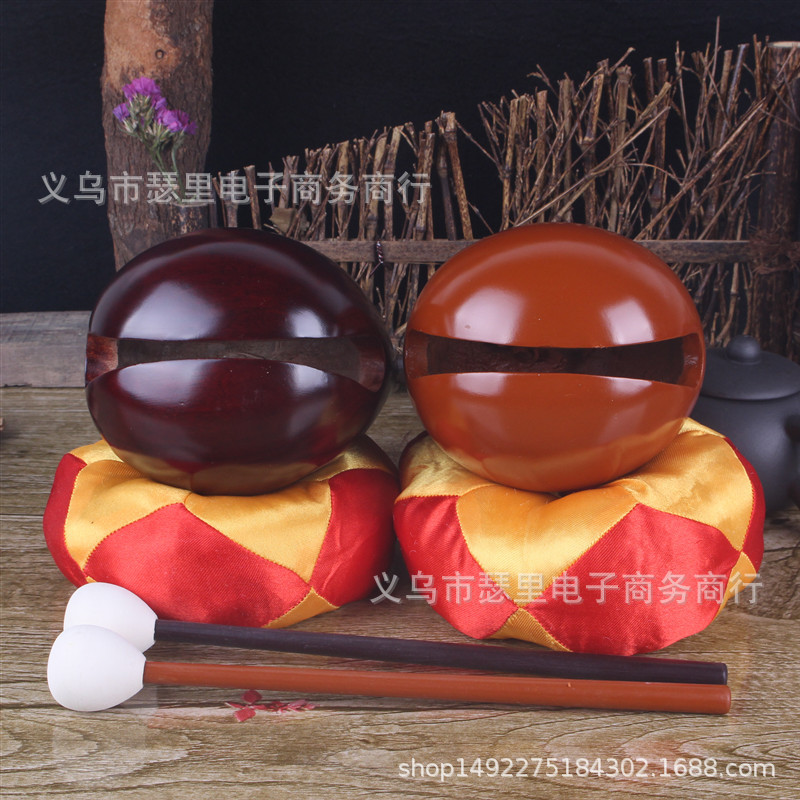 Factory direct supply camphor wood fish solid wood carving wood fish all kinds of Buddhist scriptures worship Buddha tools wholesale with cushions wooden sticks