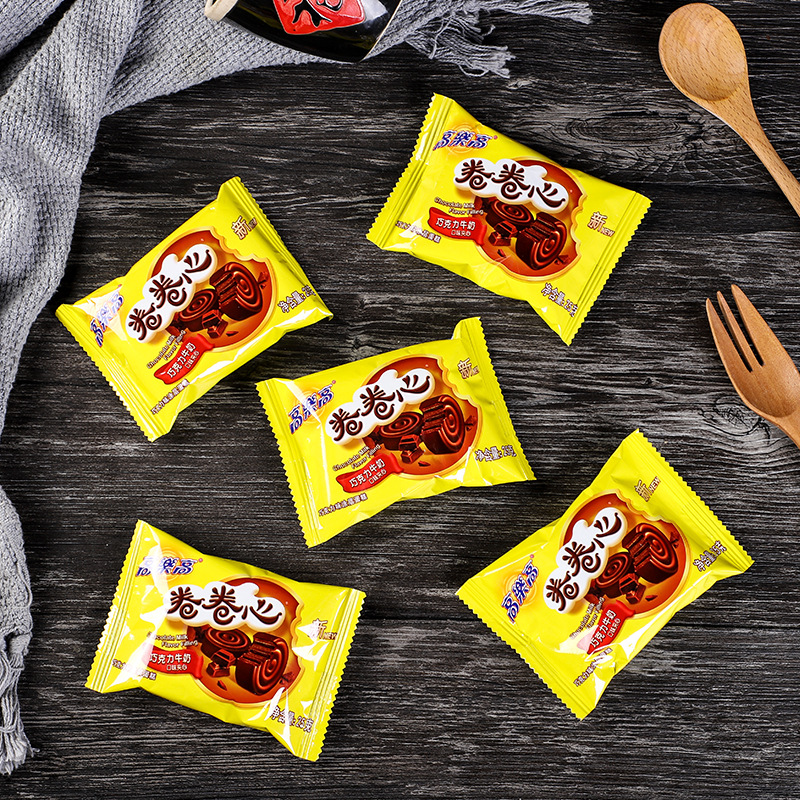 Gole High Roll Cake Chocolate Flavor Strawberry Flavor Cake Bread 25g