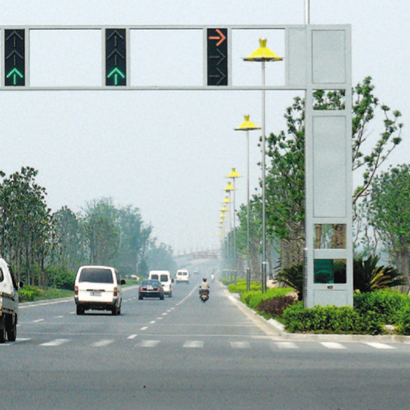 Traffic signal light integrated traffic signal light pole signal light pole column solar signal light pole