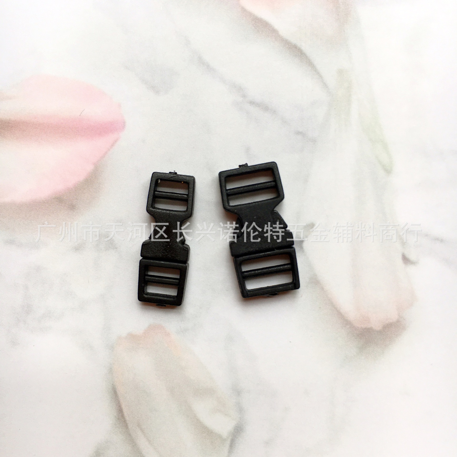 6mm mini buckle doll backpack buckle bjd doll book bag buckle doll clothes button plastic buckle accessories