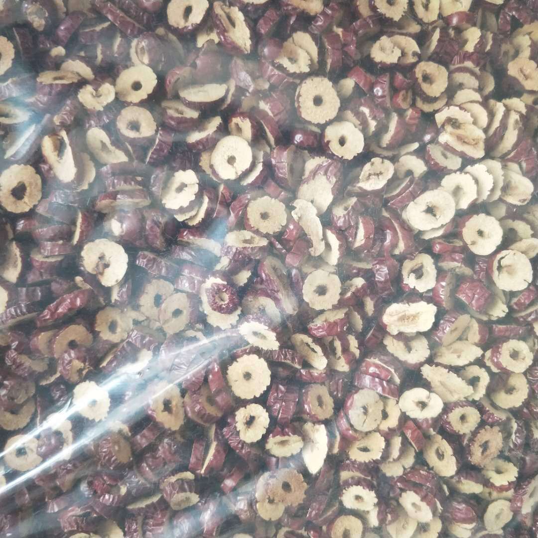 Perennial supply Xinjiang Xiaohong jujube tablets jujube circle dried jujube raw material grade suitable for scented tea medicinal materials accessories