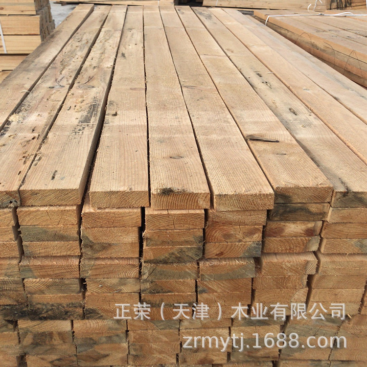 Factory custom processing building formwork project with sleeper fumigation solid wood pine wood square wood plate wholesale