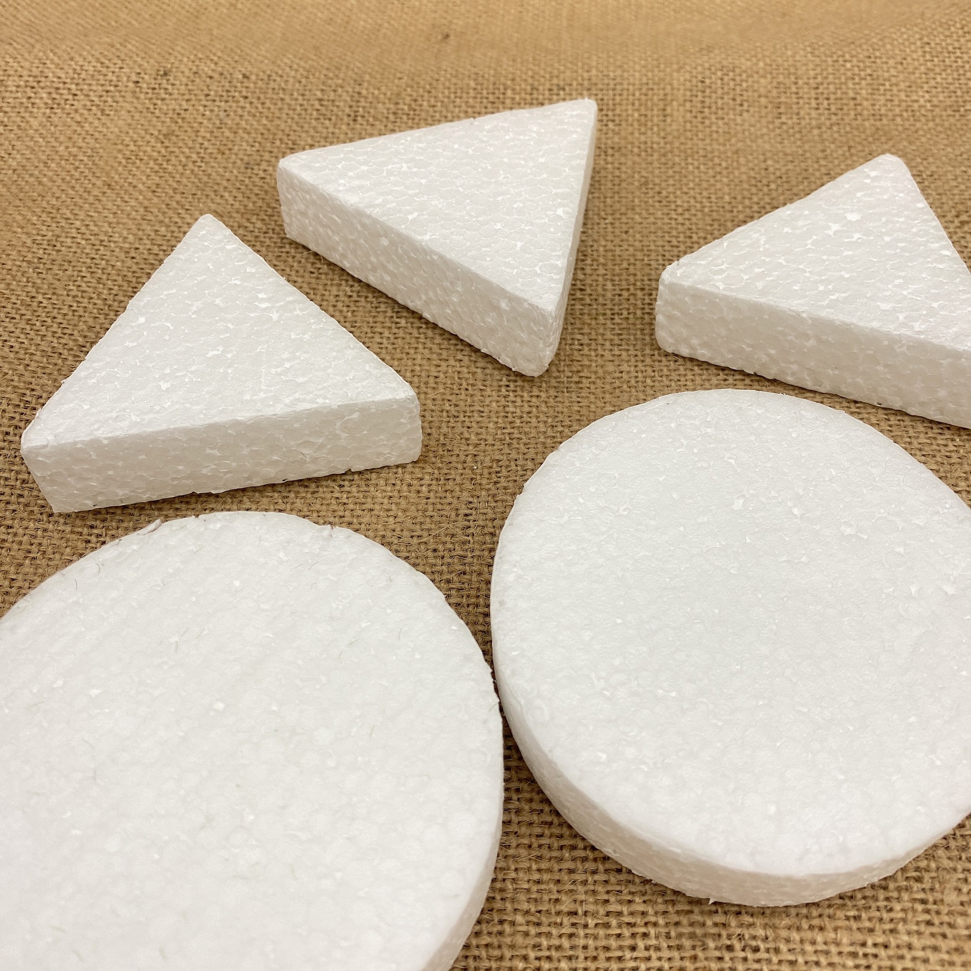 Foam block eps foam board cutting mold-free baolilong triangle block square size can be customized factory straight