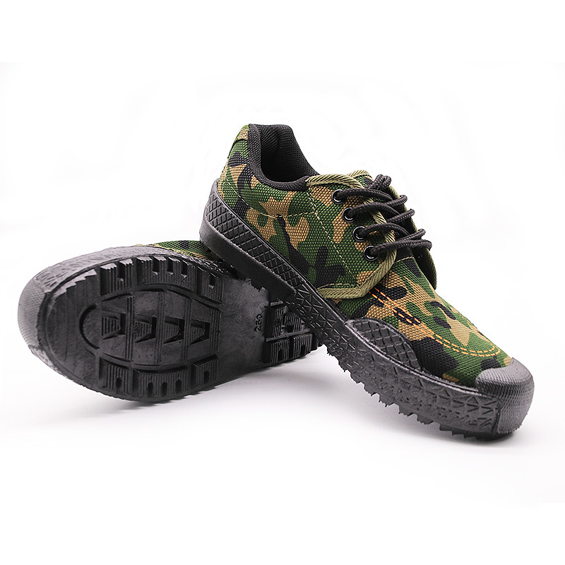 Liberation shoes men's construction site shoes labor protection shoes low-help liberation shoes men's and women's yellow rubber shoes factory wholesale a generation of hair