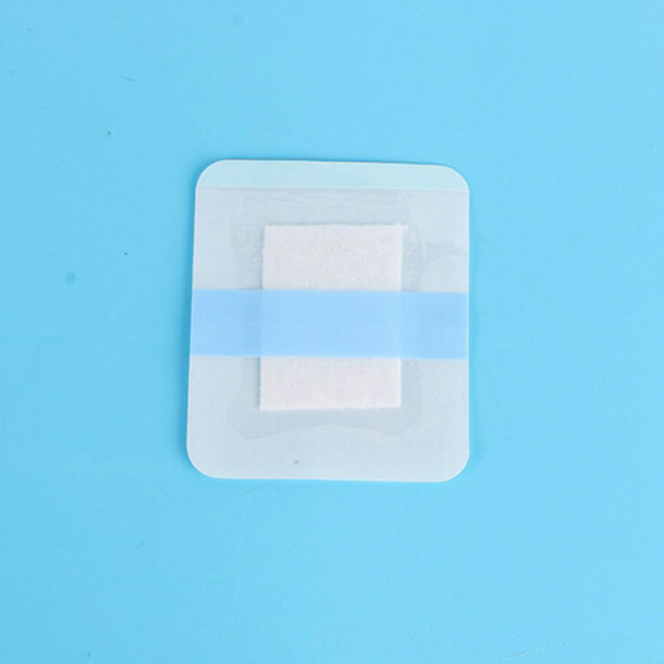 Manufacturer Wholesale 6*7 Plus Absorbent Cotton Pu Film Transparent Dressing Sticker Self-Adhesive Medicine Wine Liquid Paste Medicine Holder