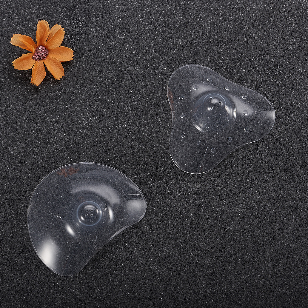 Factory direct full silicone nipple protective cover semicircle triangle breast care patch breast care pad maternal and infant products