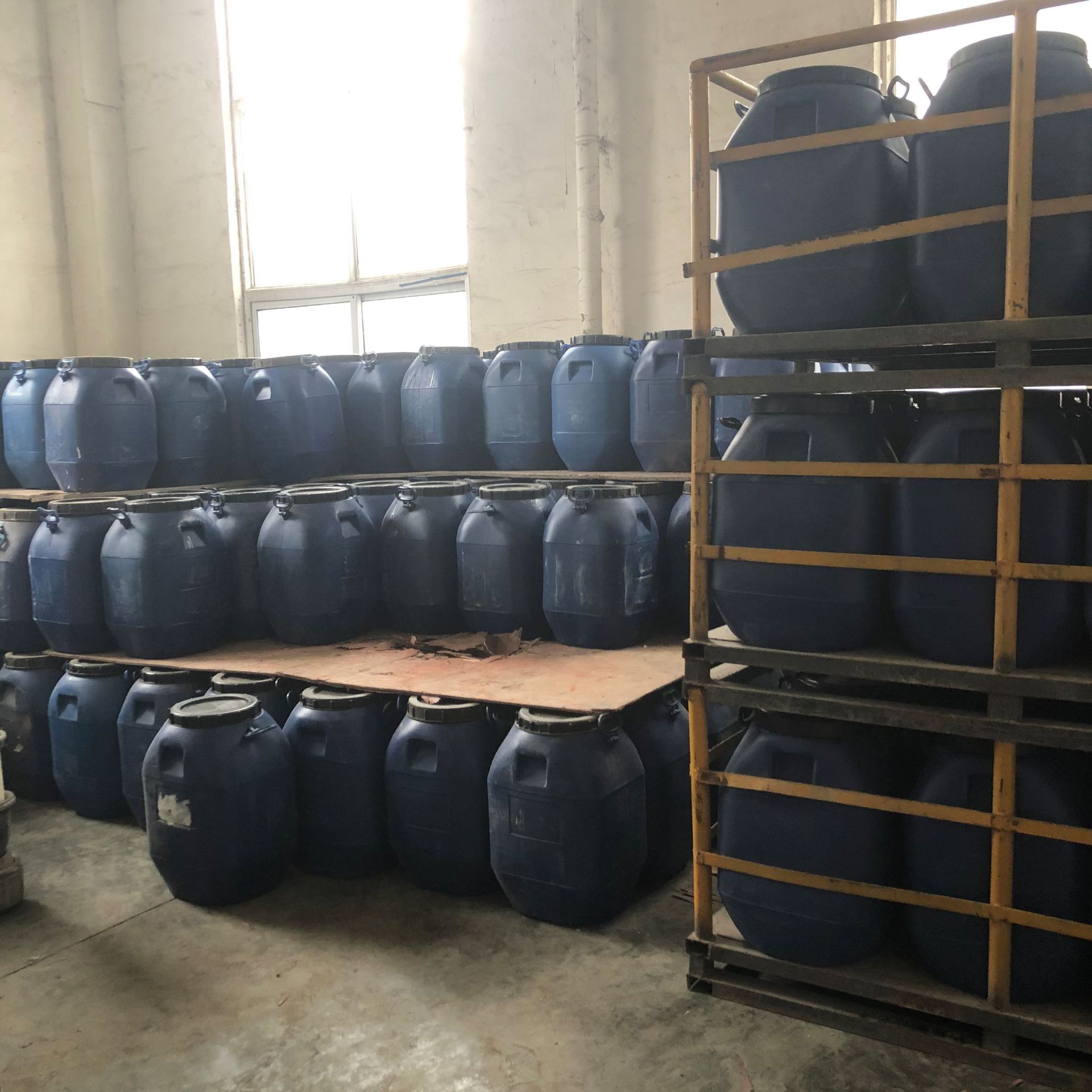 Spot Construction Silicone Acrylic Emulsion, Glue Film, Dense, Tough, High Hardness, Real Stone Paint, Waterproof Coating, Silicone Acrylic Emulsion