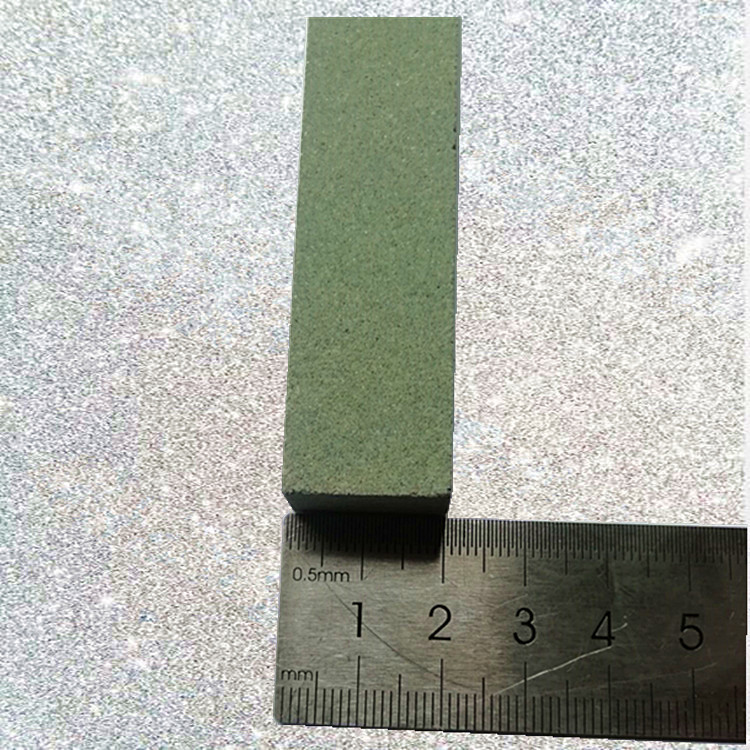 Portable Single-Sided Whetstone Emery Small Oilstone Strip Raw Stone Polishing Outdoor Small Oilstone Whetstone Portable