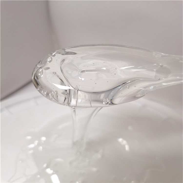 Pb2400 High Viscosity Polyisobutylene Suitable for the Preparation of Heavy Oil Creams and Lotions or Makeup