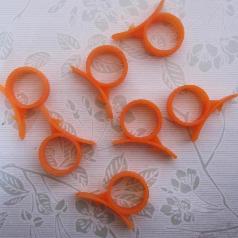 Manufacturer's Creative Small Gifts Snail Ring Orange Peeler Grapefruit Opener Orange Pomegranate Grapefruit Finger Clearance Sale