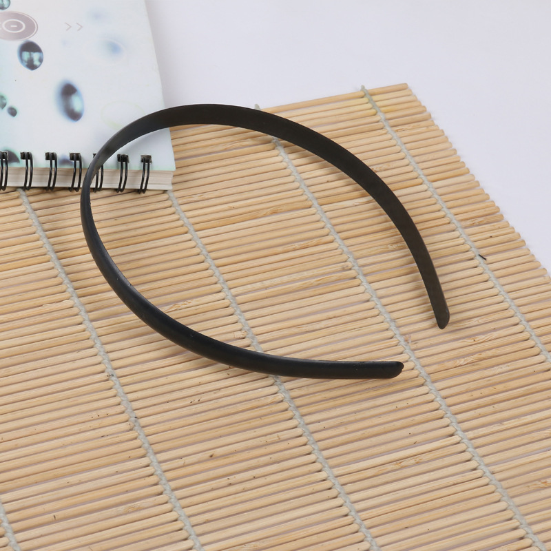 Korean new plastic children's hair accessories hair band headband accessories width 1cm toothless outer curved hair ring headdress