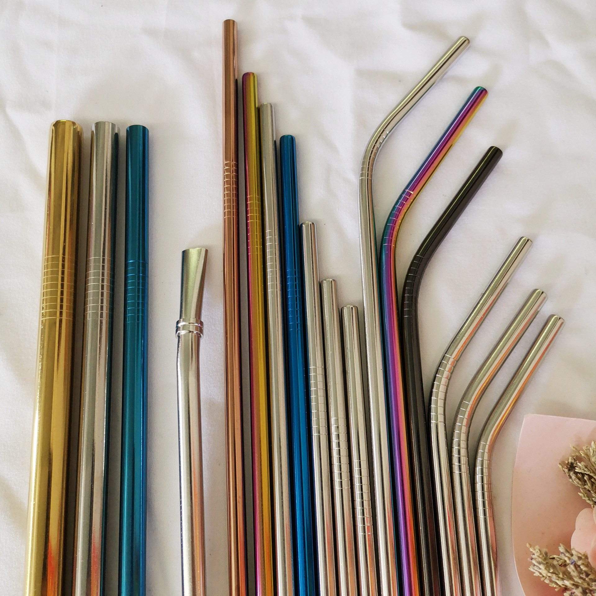 Manufacturer Wholesale Stainless Steel Milk Tea Straw 304 Creative Colorful Silicone Set Metal Telescopic Straw Spoon Titanium Plated