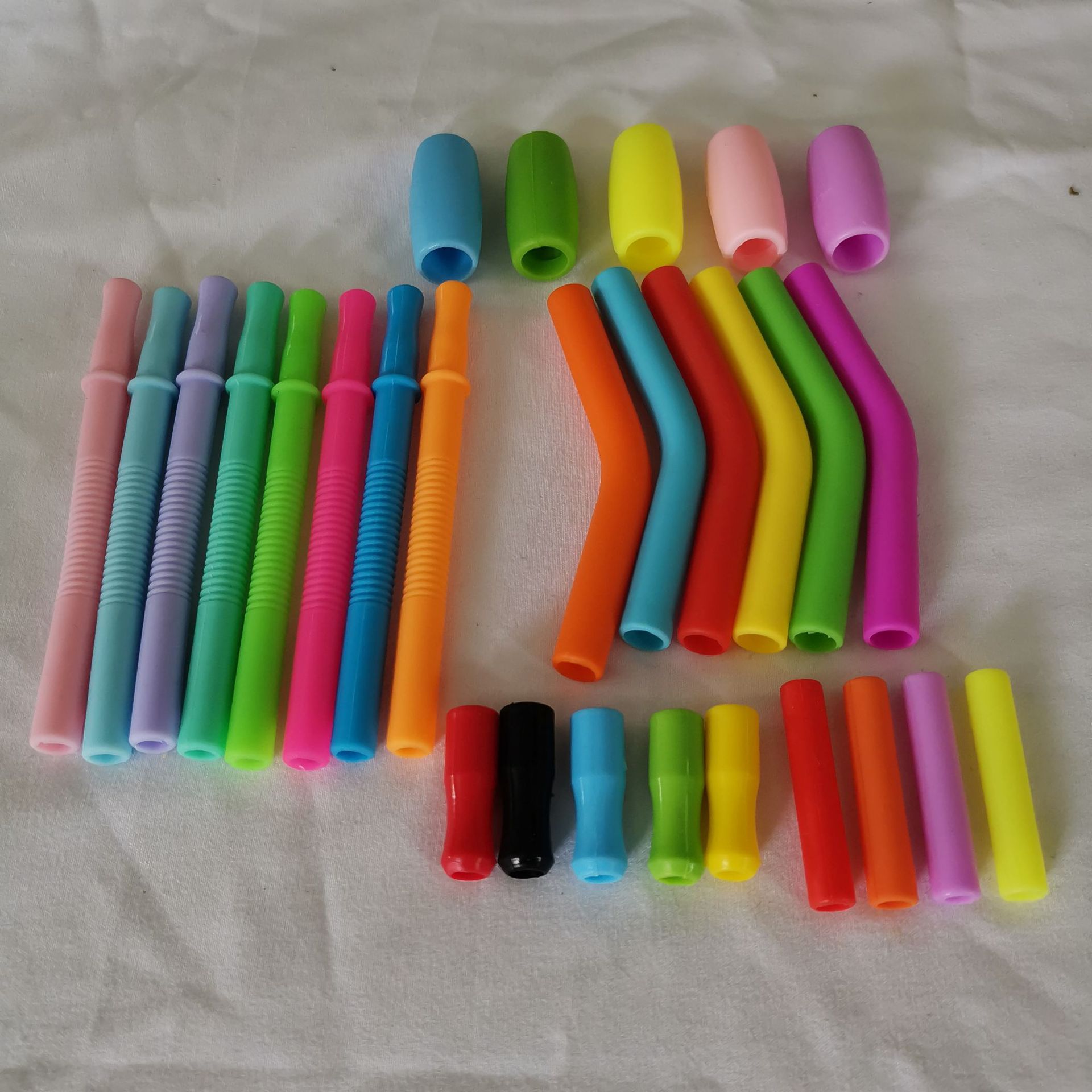 Manufacturer Wholesale Stainless Steel Milk Tea Straw 304 Creative Colorful Silicone Set Metal Telescopic Straw Spoon Titanium Plated