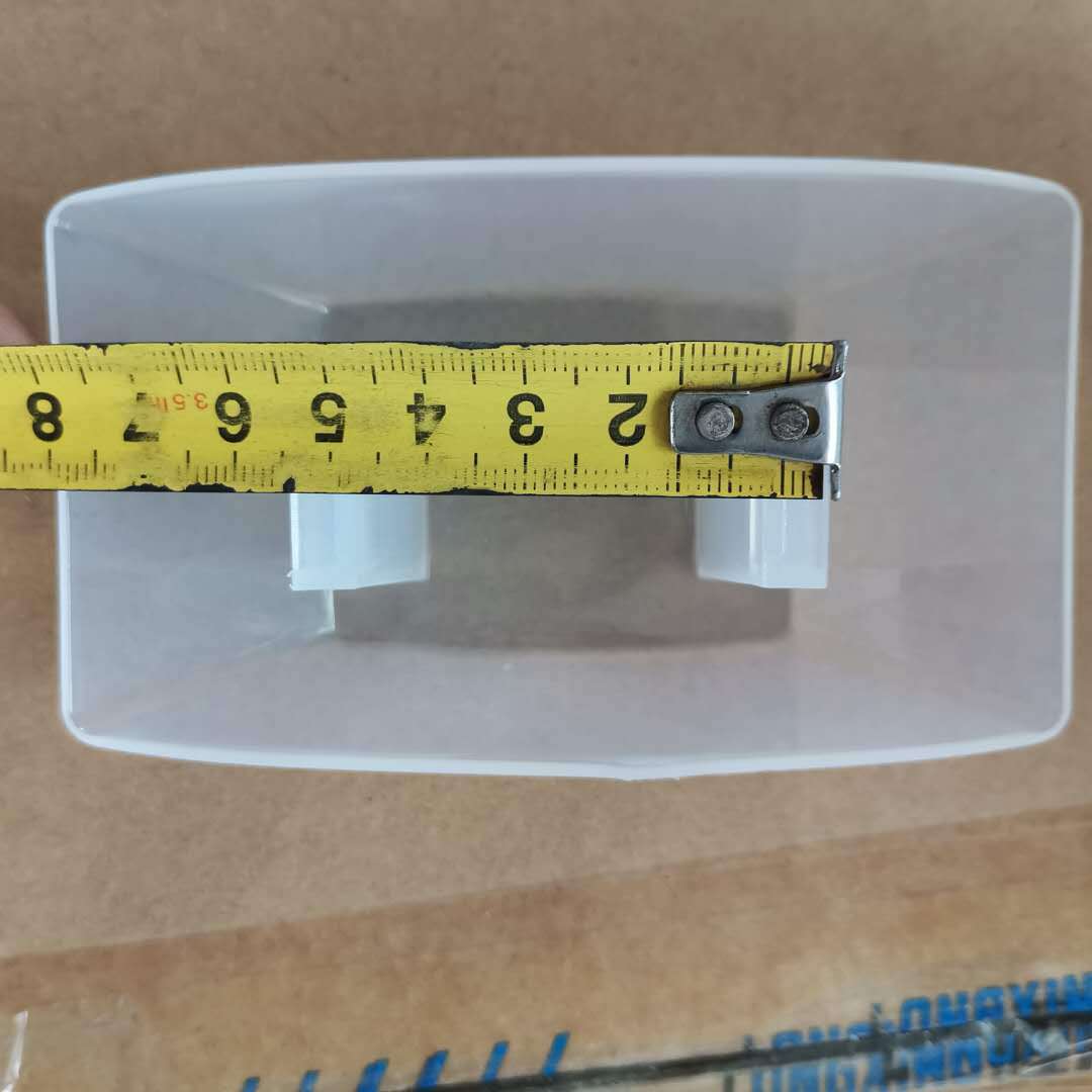 Spot range hood oil cup oil box high permeability plastic PP European oil Cup distance 5.5cm