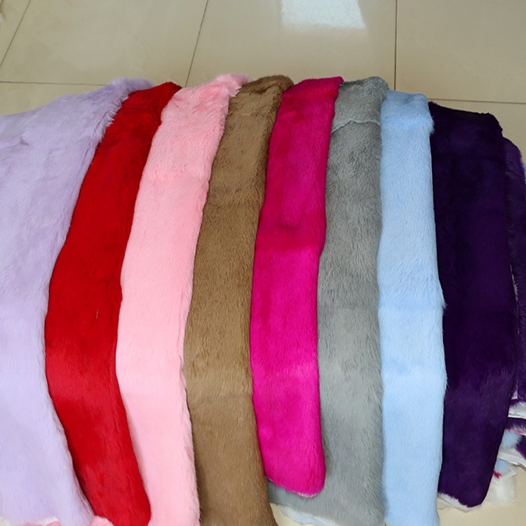 Source Factory Direct Sales White Rabbit Fur Blanket Clothing Fabric Rabbit Skin Mattress Liner