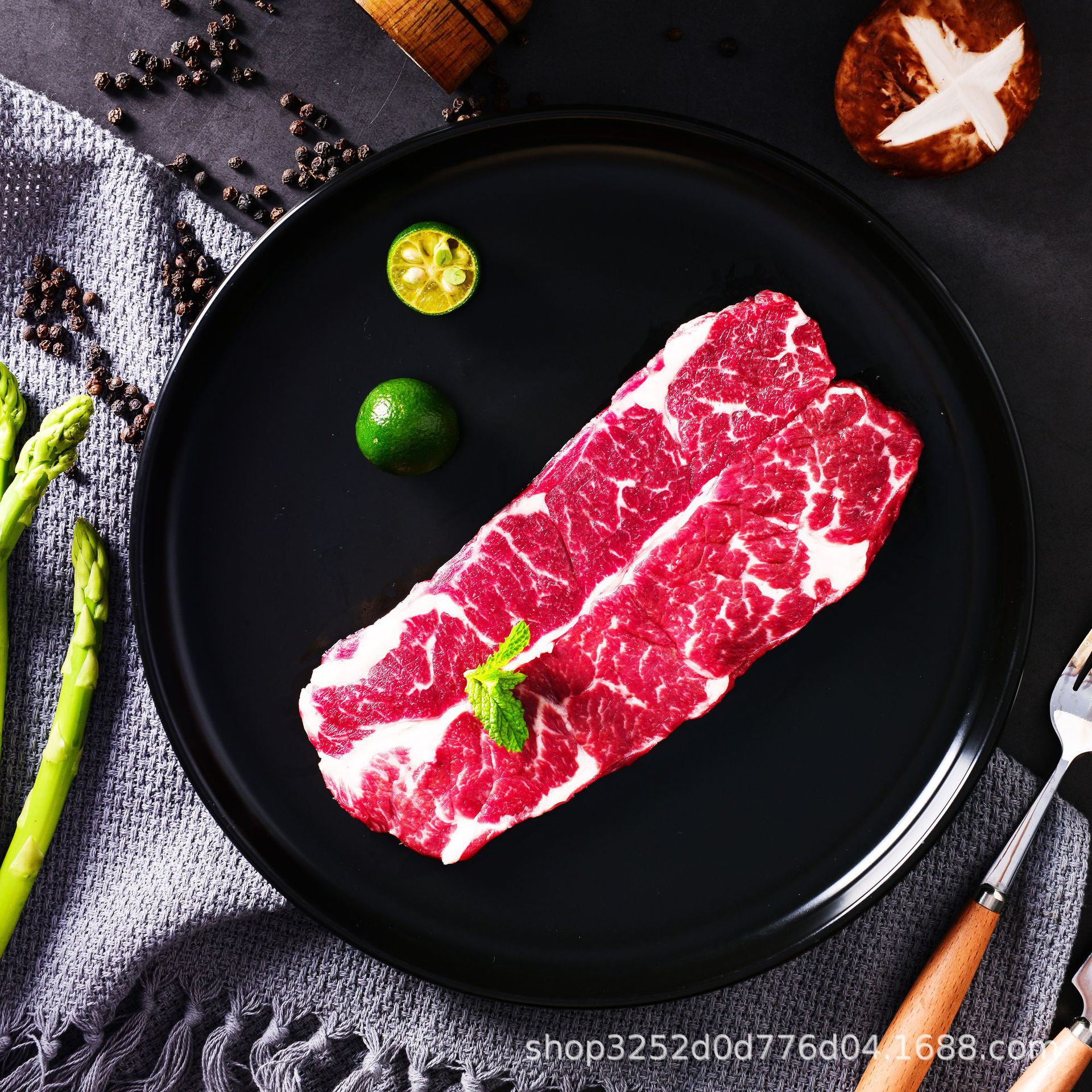 Street Steak Original Cut Fresh Marinated Wholesale Kidsren's Black Pepper Filet Mignon Thick Cut Steak Whole Box Manufacturer