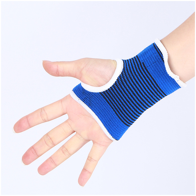 Spring Knee Pads Short Spring Support Silicone Sports Knee Pads Running Mountaineering Fitness Cycling Knee Pads Protective