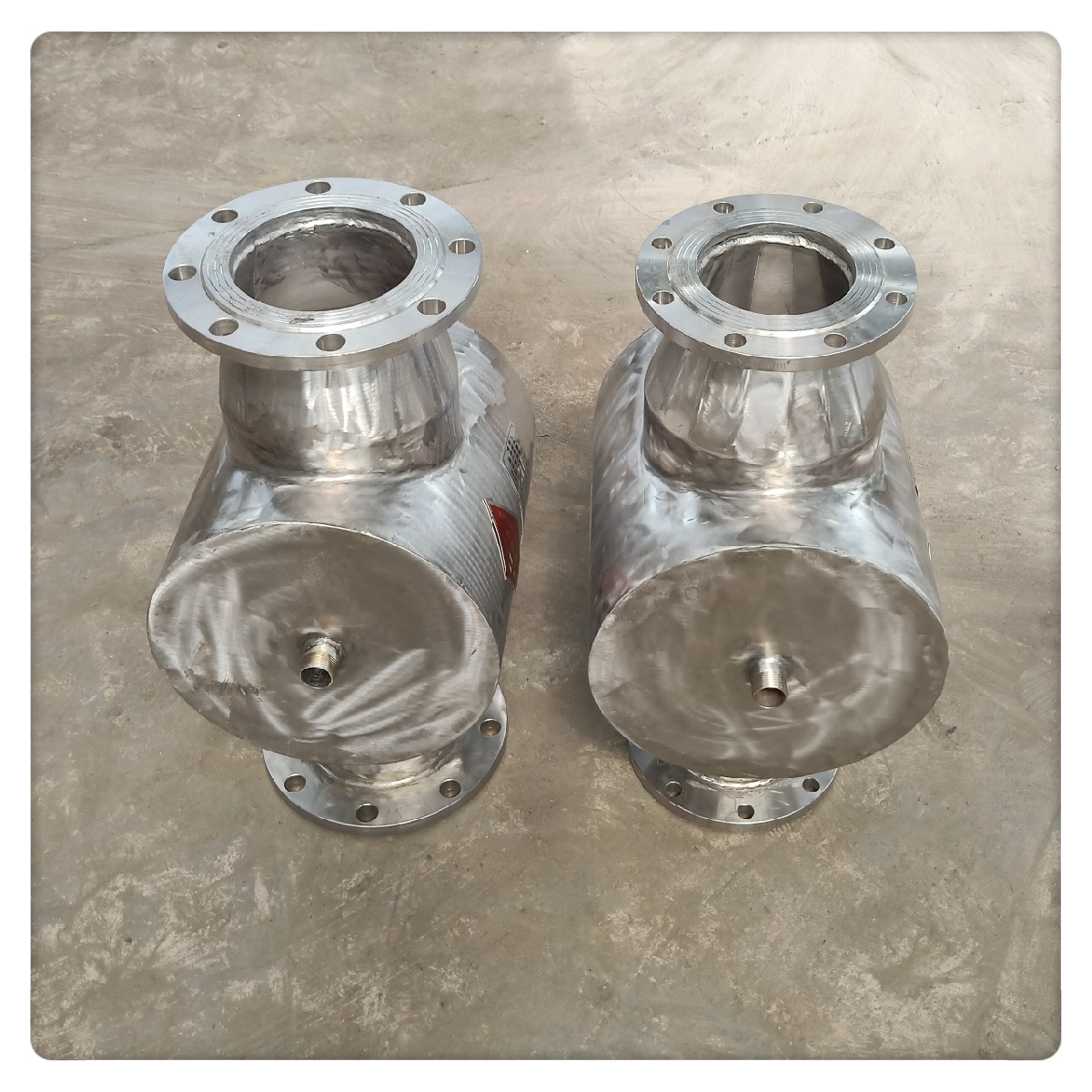 Pipeline iron remover stainless steel pipeline magnet valve DN100/150 stainless steel magnet valve can be single-order magnetic rod