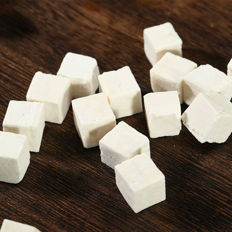 Poria Cocos, Poria Cocos Cubes, Chinese Medicinal Materials, Poria Cocos, Valet Powder, Source Manufacturer, Large Quantity, Various Cold Backs