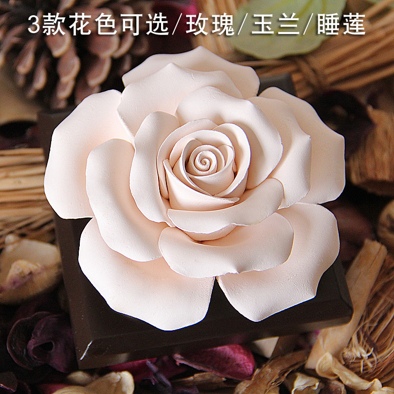 Ceramic Creative Immortal Flower Manufacturer Wholesale Handmade Ceramic Flower Rose Car Perfume Ornaments Absorbent Plaster Flower