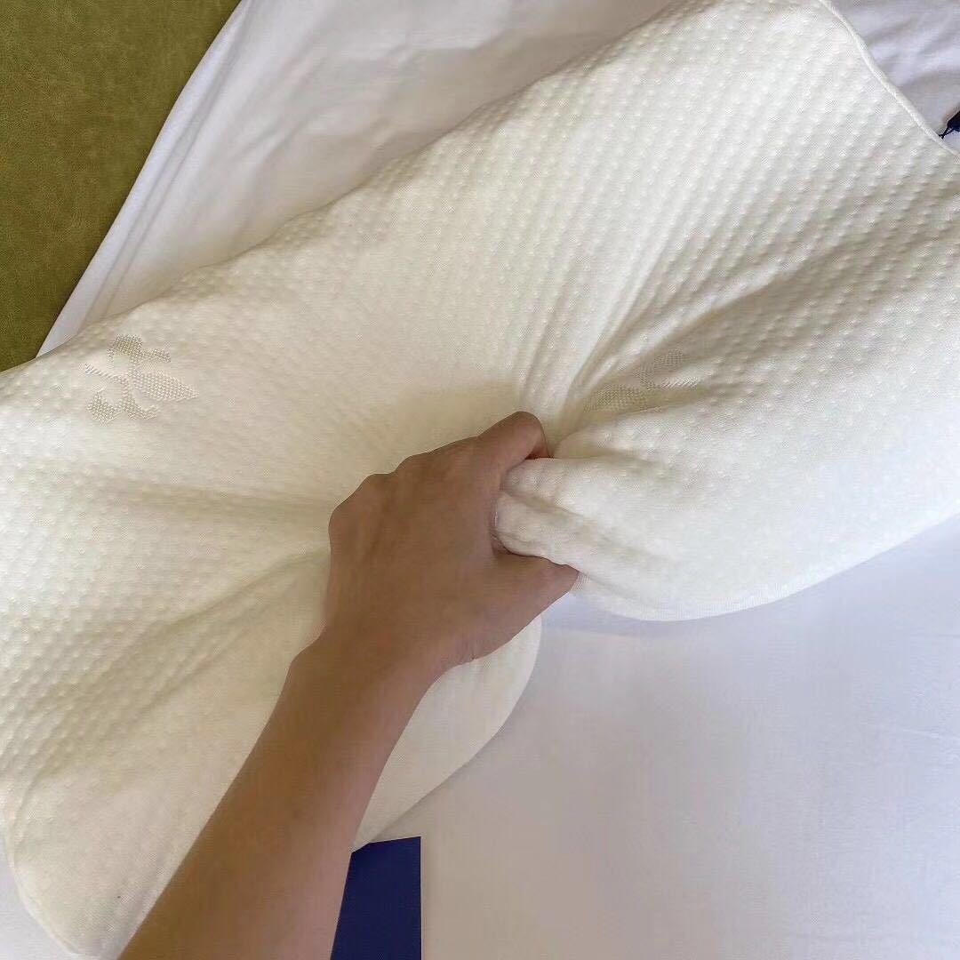 Hill latex pillow cervical protection Thailand latex pillow wholesale gift pillow pillow activity micro-business group purchase on behalf of hair