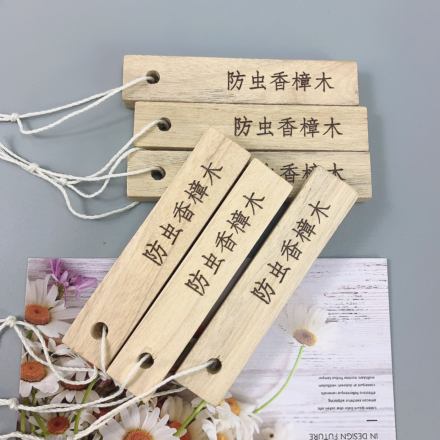 Camphor wood strips camphor wood blocks camphor wood strips 10*2*1cm insect-proof camphor wood bulk moth-proof moisture-proof odor removal