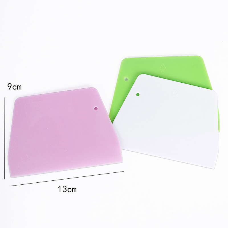 Baking Tools Plastic Scraper Trapezoidal Scraper Small Cream Cake Dough Cutter Baking Scraper