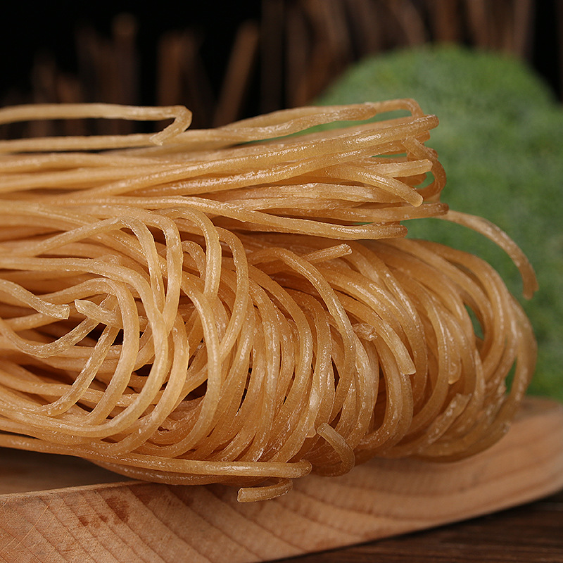 10kg box factory direct supply hand drying hot pot ingredients sweet potato vermicelli cassava powder spicy hot and sour powder