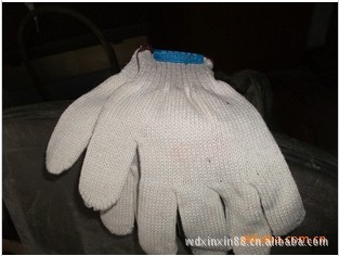 Manufacturer Supplies Cotton Thread Gloves, White Thread Scraps Water-Absorbent and Oil-Absorbent Gloves, Anti-Scratch and Anti-Callousing Labor Protection Gloves