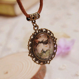 Nathan Heart Ornament Summer Flowers Time Gem Hand-made Necklace Customizable xl14