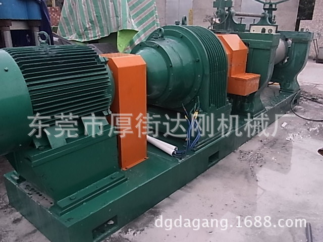 Supply of Eva Second-Hand Film Extruding Machine, Second-Hand Five-Roll Film Extruding Machine, Rubber 9-Roll Film Extruding Machine, Reliable Quality