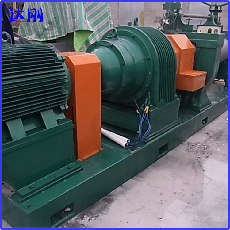 Фабрика б/у резинотехнического оборудования Гуандун долгосрочно поставляет б/у 16-дюймовый миксер маленькую б/у смешивающую машину