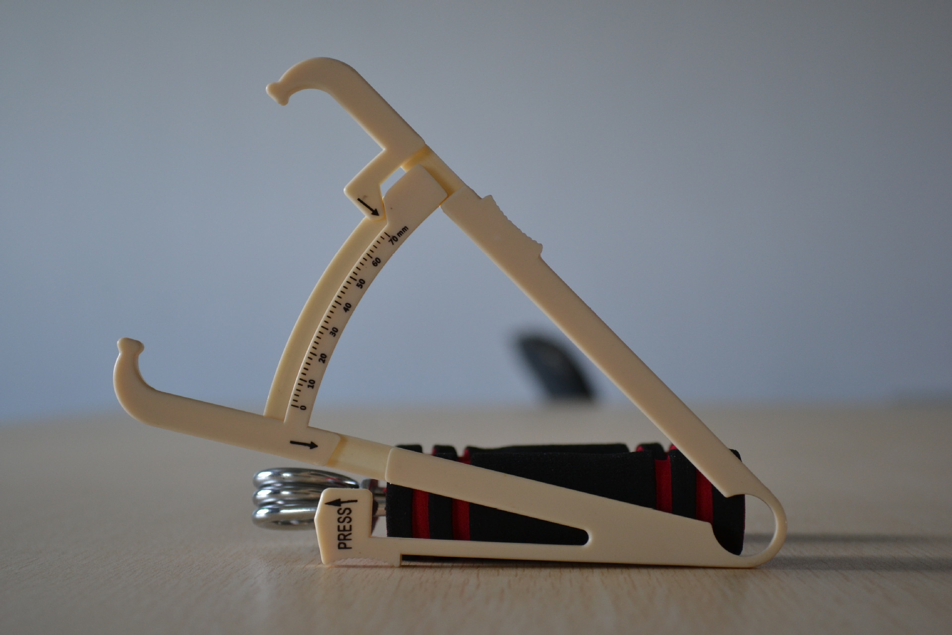 Amazon's Best-selling White/black Fat Caliper Fat Clamp BodY Fat Forceps Plus Waist Circumference Ruler Y-shaped Ruler Sebum Forceps