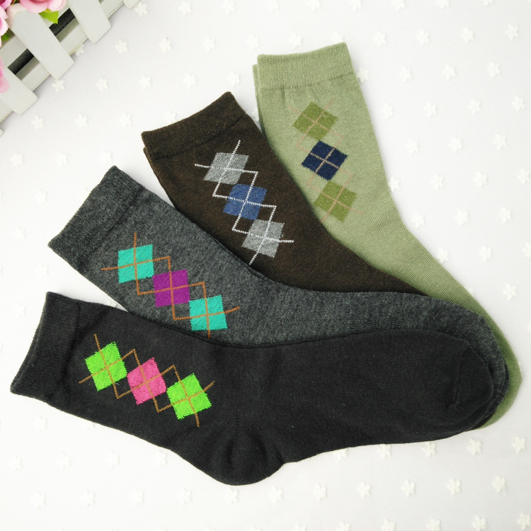 Processing of Adult and Children's Short Socks, Mid-Calf Socks, High Socks, Pantyhose, Three-Quarter and Nine-Quarter Bottoming Socks