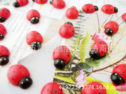 Hot sale recommend cartoon mini color ladybug DIY beetle fridge magnet micro landscape succulent ornament