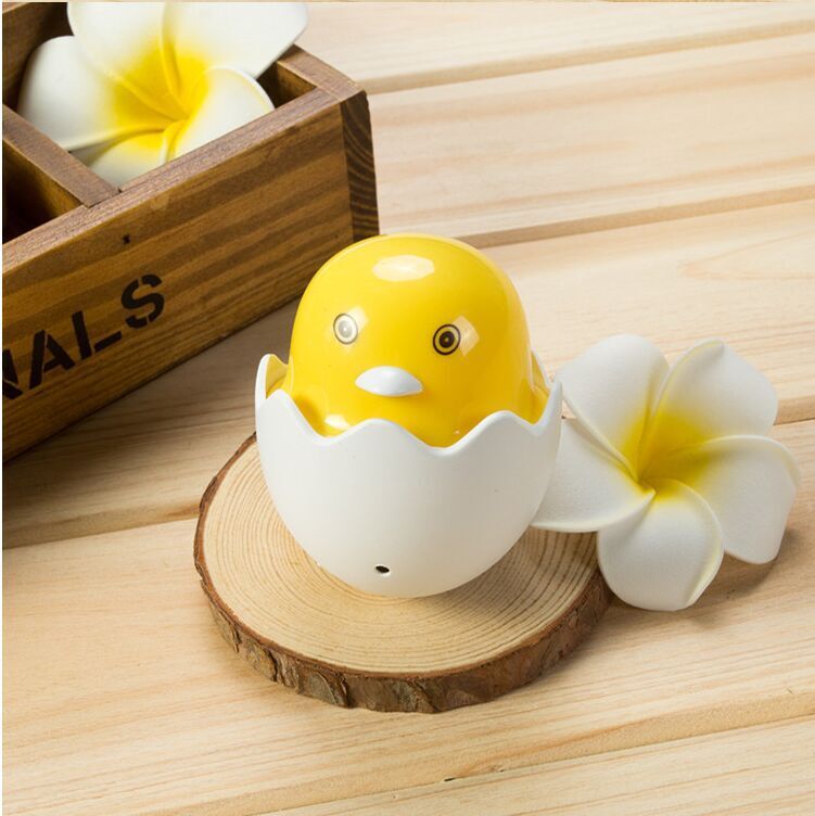Mini Little Yellow Duck Light-controlled Night Light Automatic Switch Suitable for Bedside Bedroom Drinking Water at Night Corridor Night Light