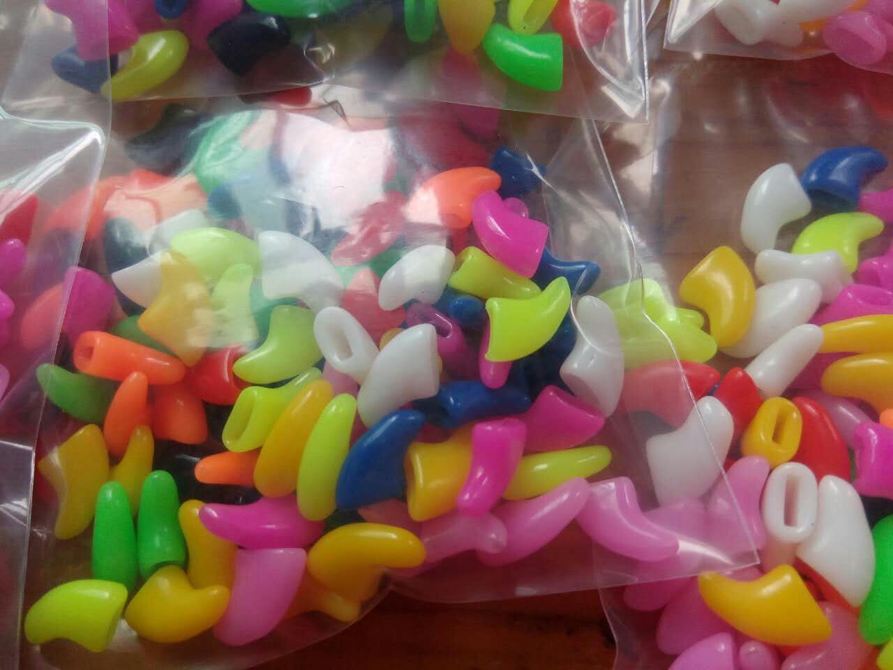 cat's nail caps dog's nail caps pet nail caps