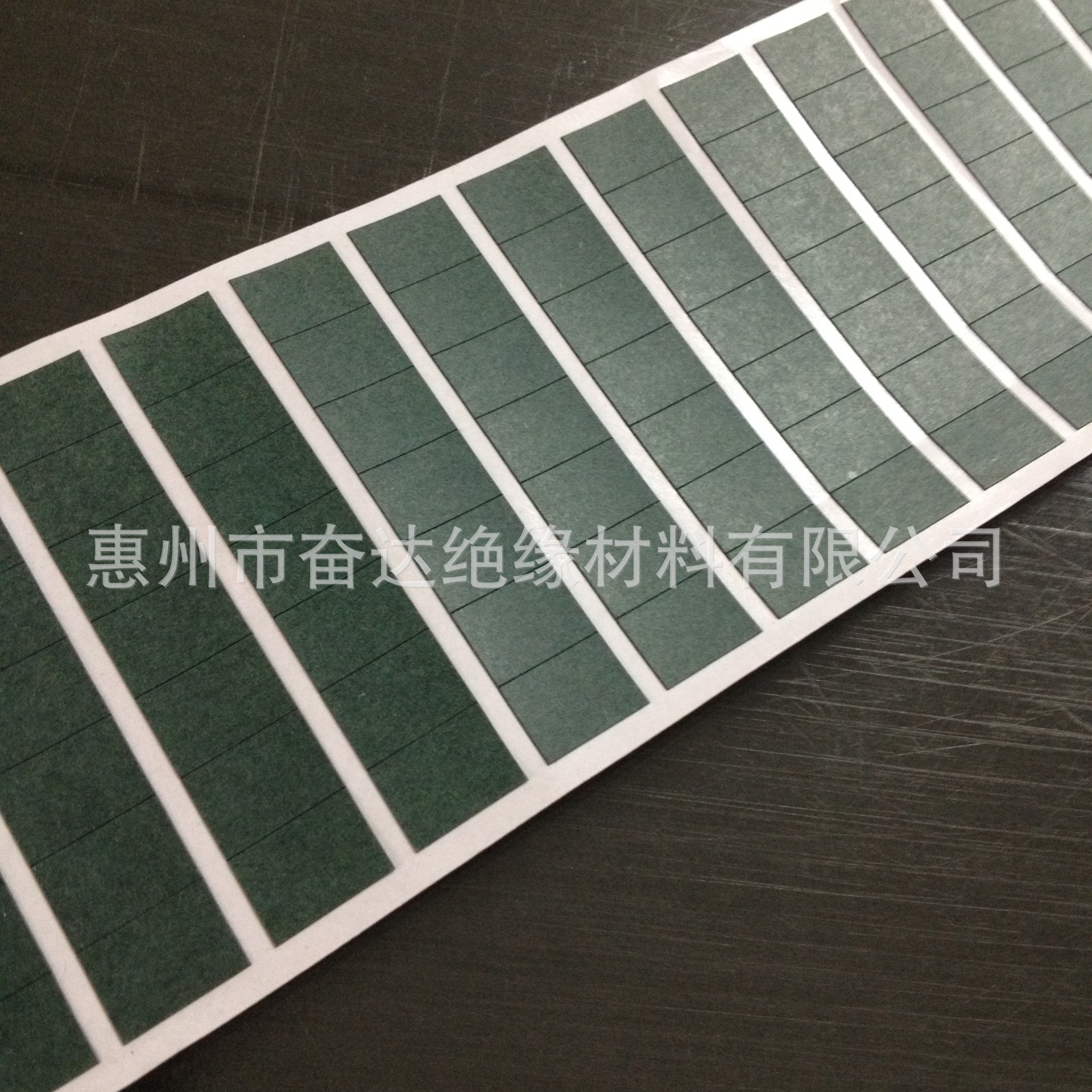 Заводское производство зеленой бумаги для изоляции батарей, зеленая бумажная пленка, изоляционная бумага, рулонный материал, прокладка, термостойкая зеленая бумага