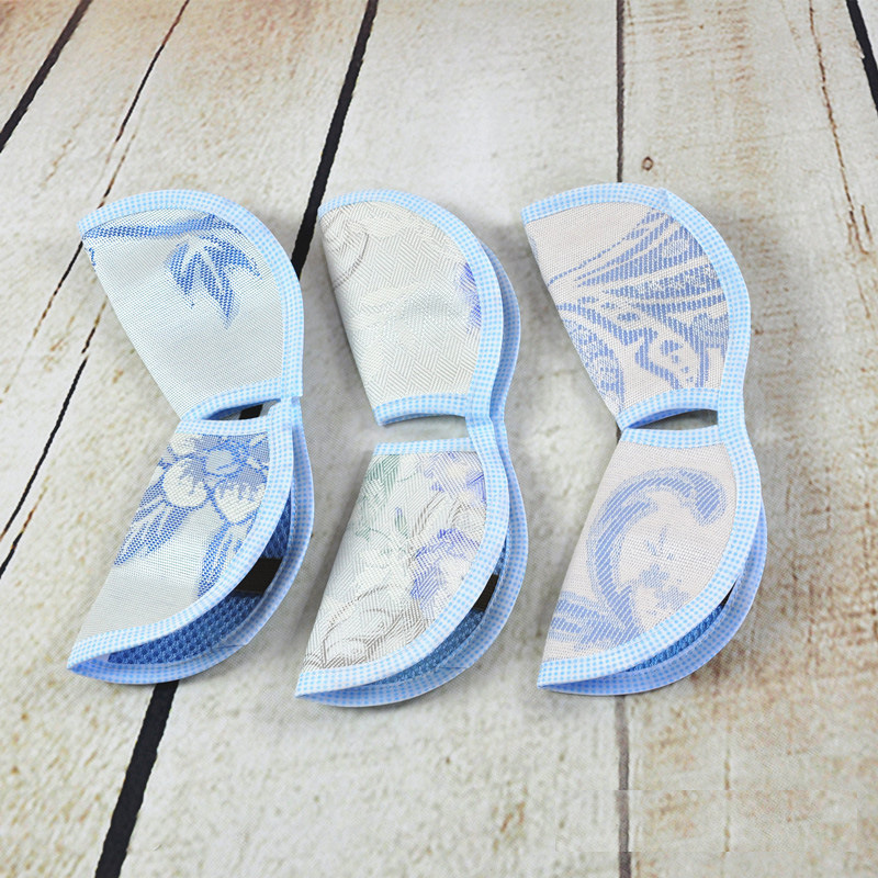 Baby's Arm Mat Baby's Ice Silk Arm Mat Baby's Arm Pillow Mat Baby's Sub-grass Feeding Mat